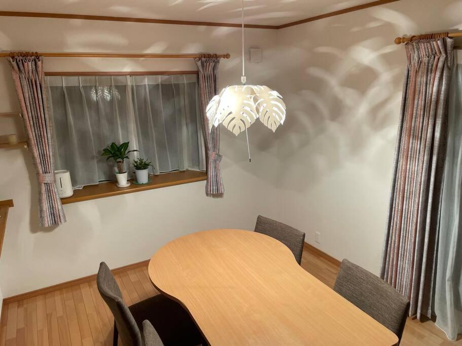 Guesthouse　You&I Fujikawaguchiko Buitenkant foto